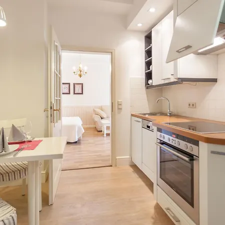 Villa Granitz, Ostseebad Sellin, Insel Ruegen, Gemuetliche 38 Quadratmeter Gross, Bietet Die Lieblingsplatz In Der Villa Granitz Zwei Personen Alle Annehmlichkeiten Fuer Unbeschwerte Urlaubstage Apartmán Sellin (Rugen)