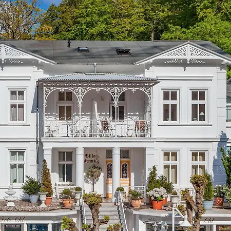 Apartmán Villa Granitz, Ostseebad Sellin, Insel Ruegen, Gemuetliche 38 Quadratmeter Gross, Bietet Die Lieblingsplatz In Der Villa Granitz Zwei Personen Alle Annehmlichkeiten Fuer Unbeschwerte Urlaubstage
