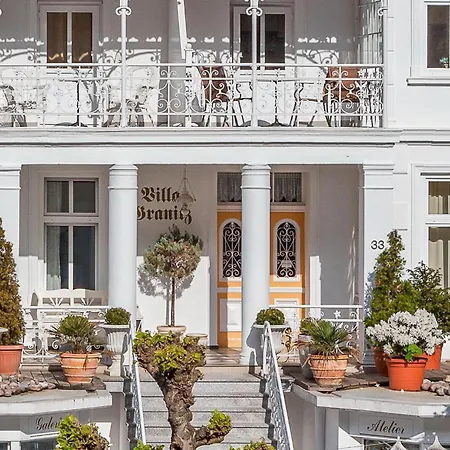 Villa Granitz, Ostseebad Sellin, Insel Ruegen, Gemuetliche 38 Quadratmeter Gross, Bietet Die Lieblingsplatz In Der Villa Granitz Zwei Personen Alle Annehmlichkeiten Fuer Unbeschwerte Urlaubstage * Sellin (Rugen)